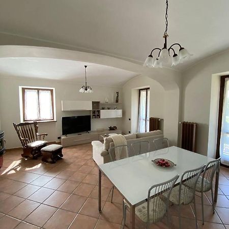 Una Casa Nel Verde 2 San Maurizio Canavese Buitenkant foto